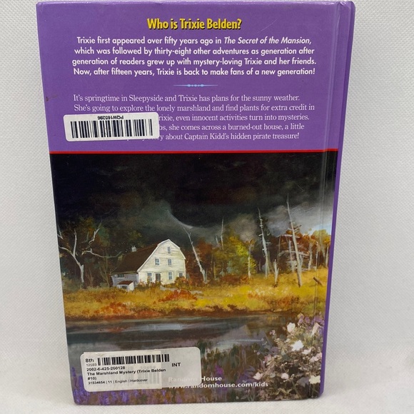 Trixie Belden Books: The Mysterious Visitor and The Marshland Mystery - Picture 12 of 16